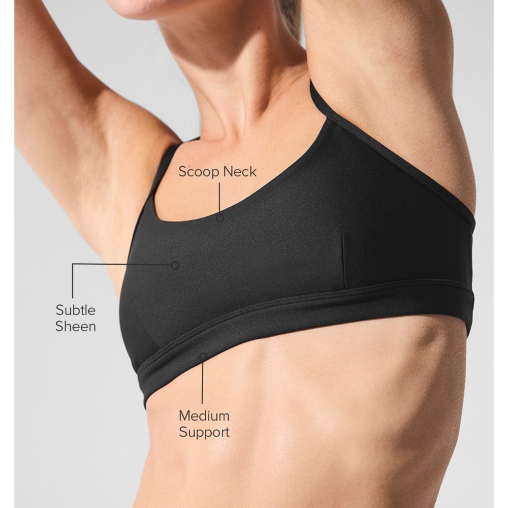 Alo Yoga Airlift Intrigue Bra Black Size Small NWT black sheen bra